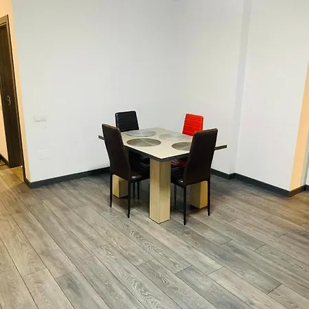 Majo Apartment *